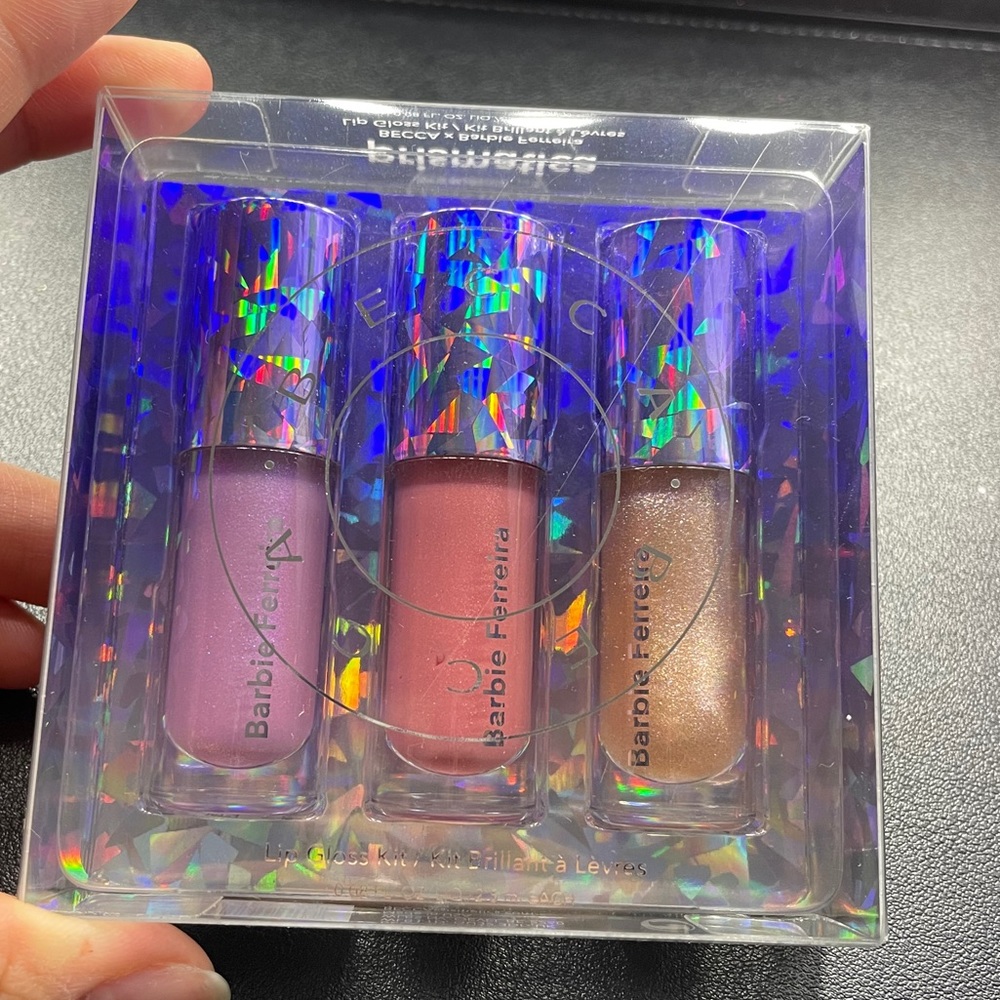 Prismatica Lip Kit- Becca Becca